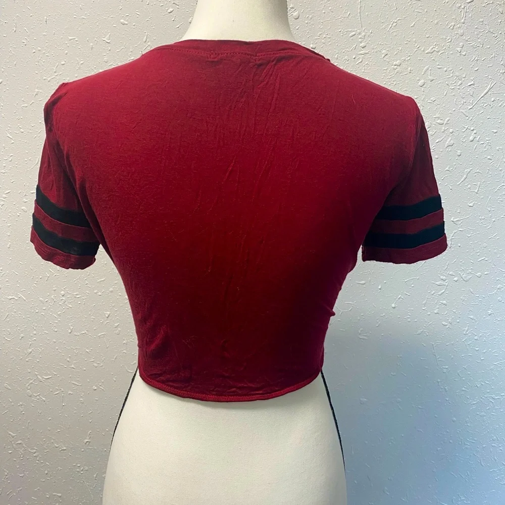 Fun crop top! - Picture 2 of 2